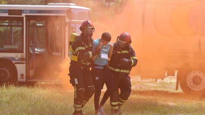 Cisterbona participa en el simulacro de accidente químico en Huelva entre un autobús y un camión cisterna
